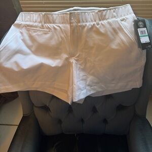 Under Armour White Women's Athletic Golf Shorts